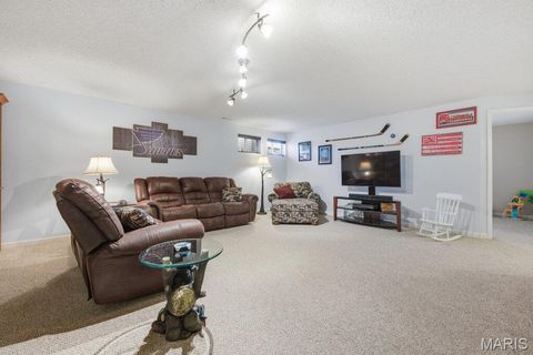Tiny photo for 1138 Silo Bend Drive #327A, Wentzville, MO 63385 (MLS # 26016607)