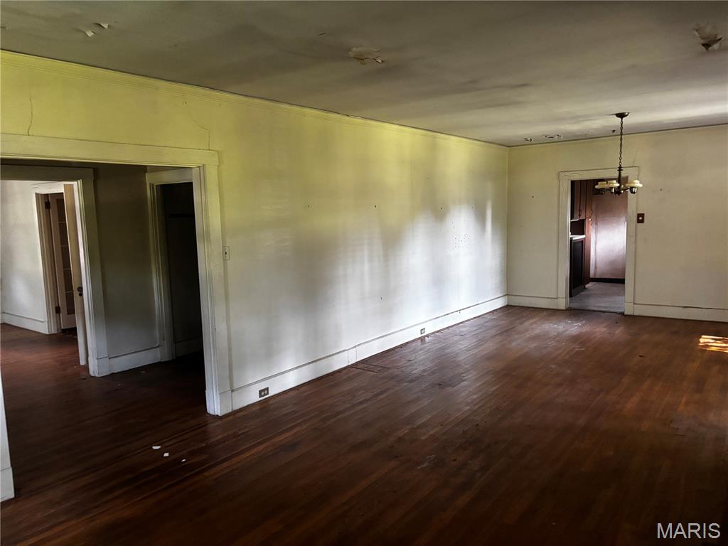 739 Hurstgreen Road
