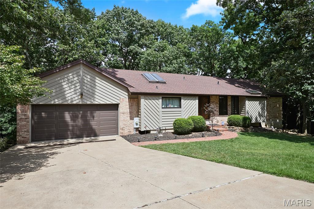 1604 Creightonwood Court