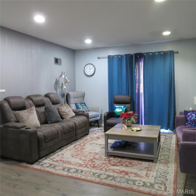 Burtonwood Manor - Residential