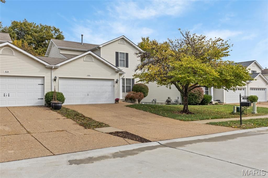 Photo of 533 Donna Marie Drive #2041B, Wentzville, MO 63385 (MLS # 25073401)