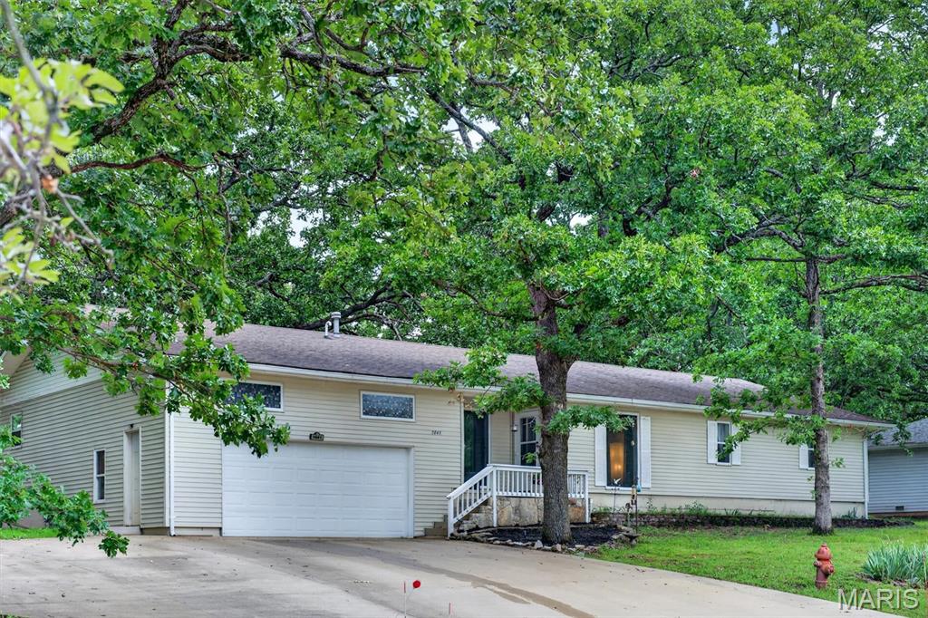 1041 Ha Ha Tonka Road