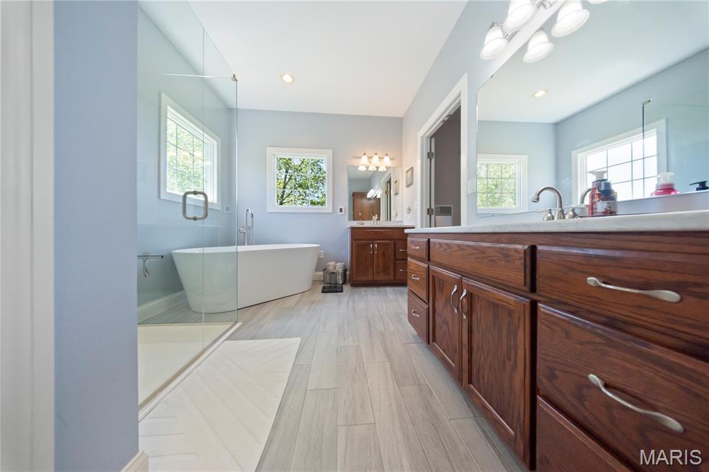 Emerald Hills - Residential