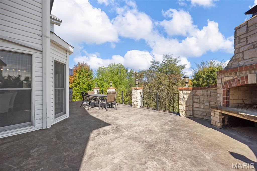 Nooning Tree One - Residential