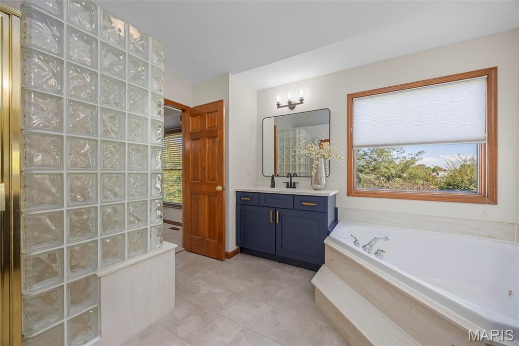 Nooning Tree One - Residential