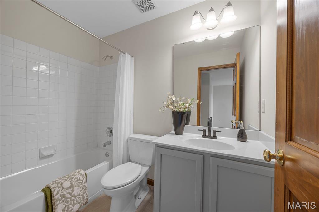 Nooning Tree One - Residential