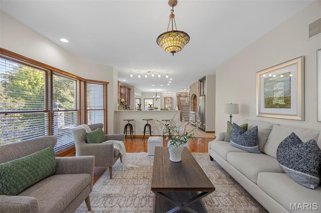 Nooning Tree One - Residential