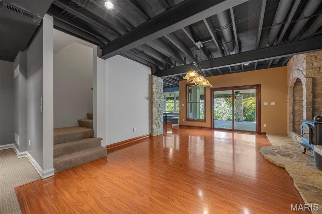 Nooning Tree One - Residential