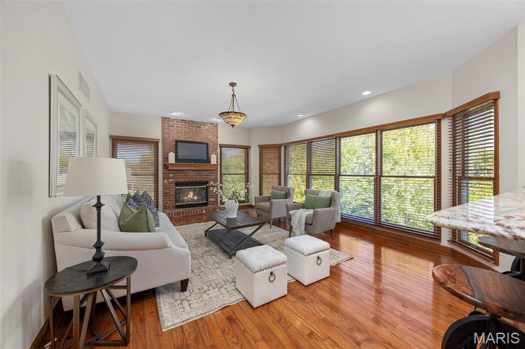 Nooning Tree One - Residential