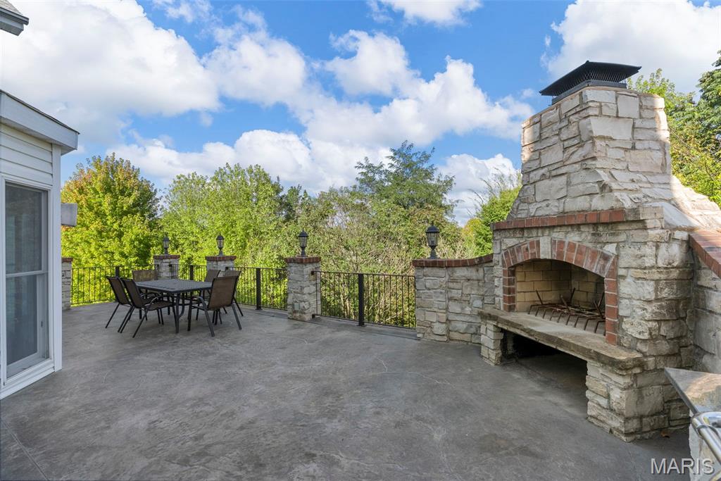 Nooning Tree One - Residential