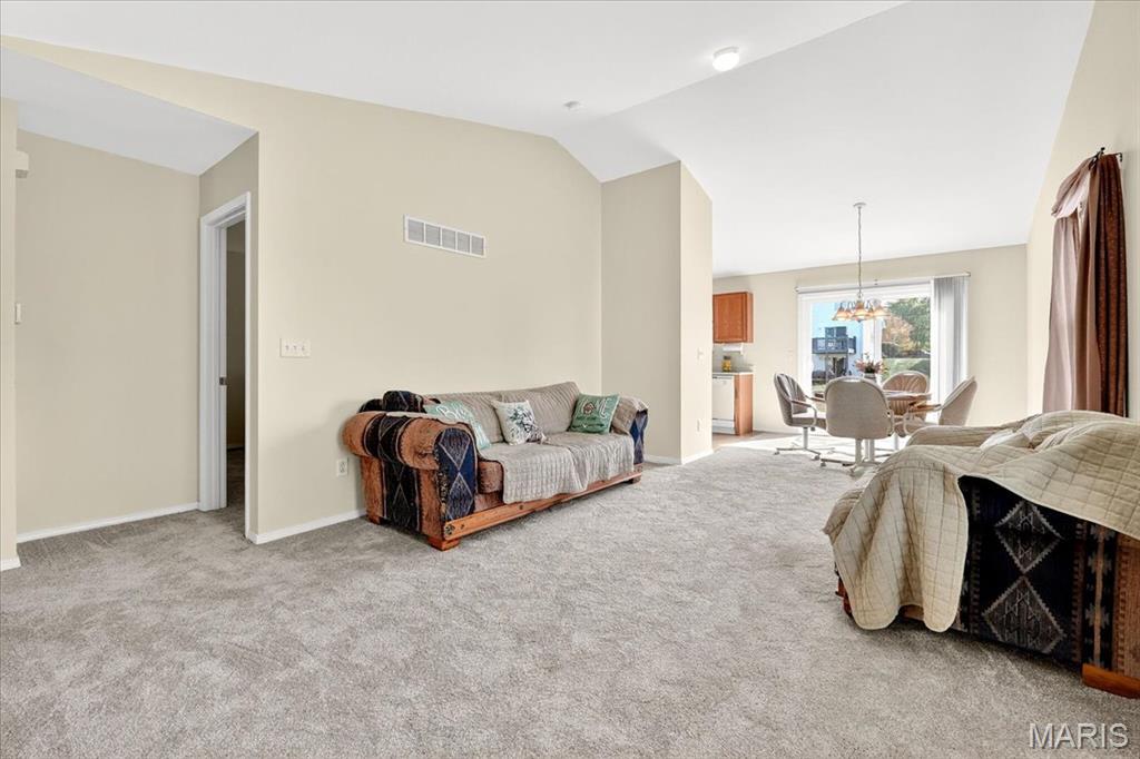 O'Fallon, Missouri 63366, United States, 2 Bedrooms Bedrooms, ,1 BathroomBathrooms,Residential,Pending,213320