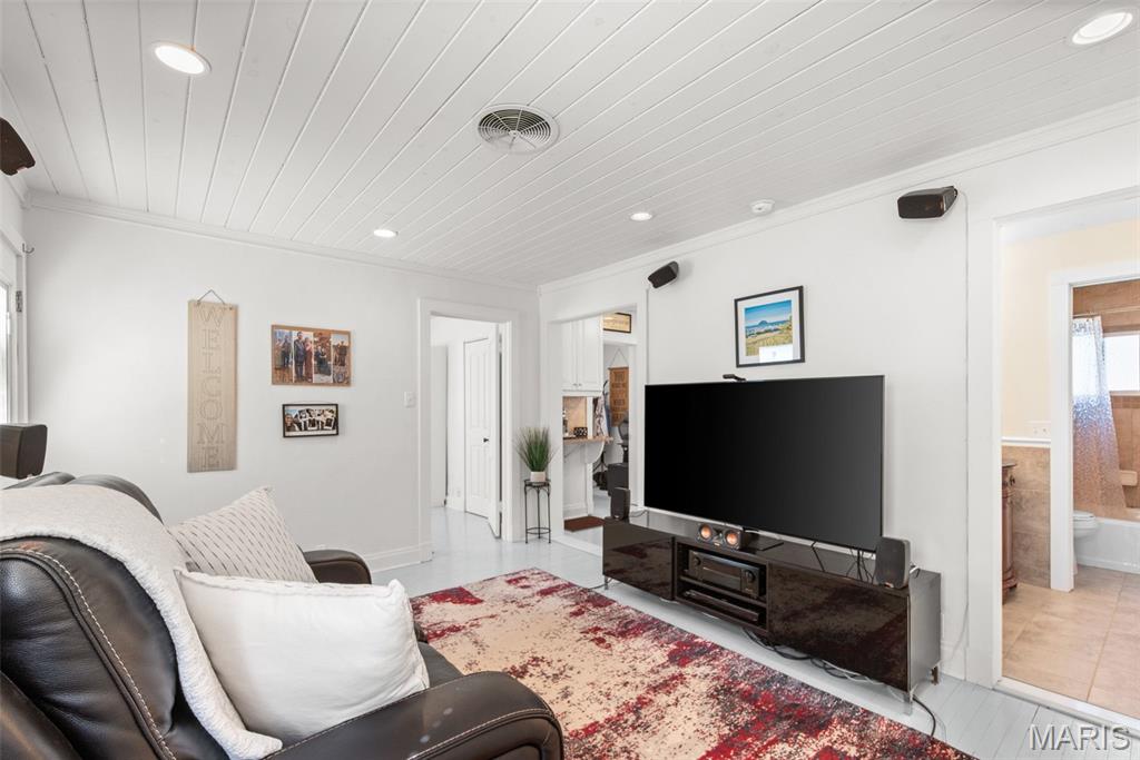 Manhattan Heights - Residential