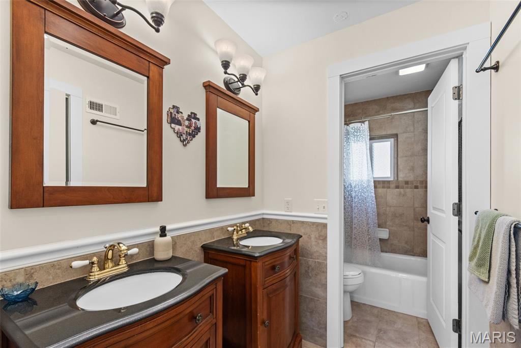 Manhattan Heights - Residential