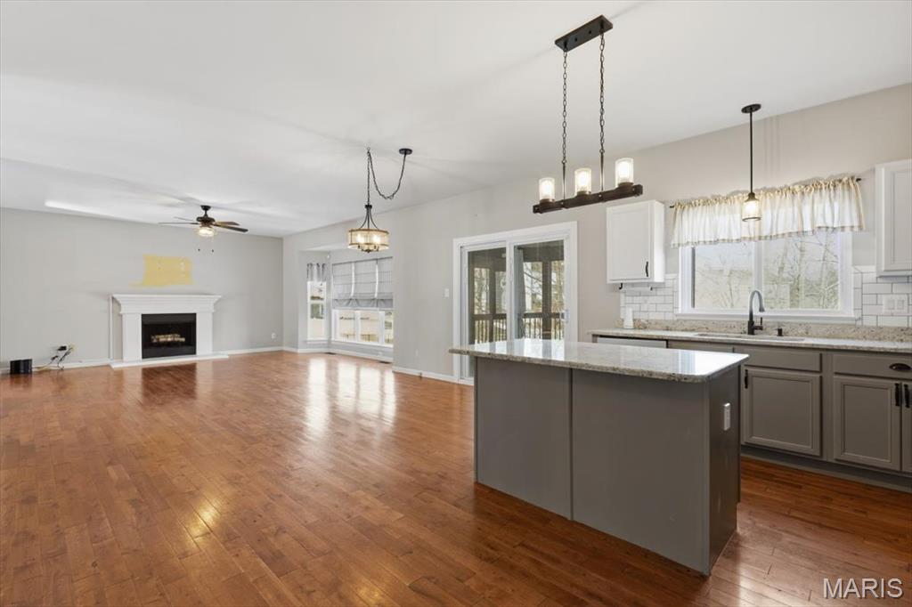 Bluffs Five The - Residential