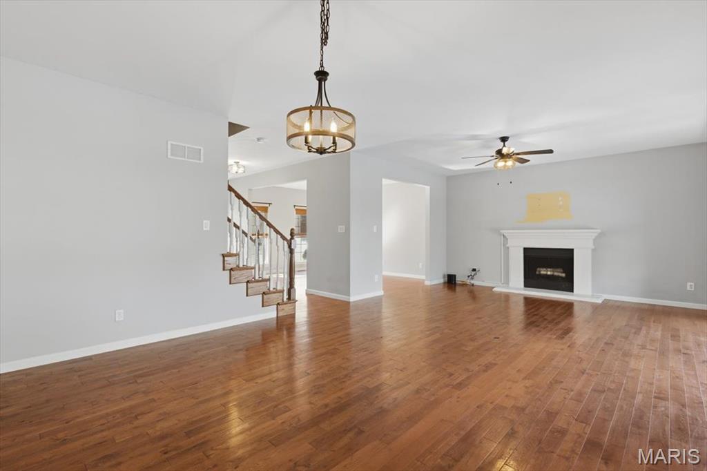 Bluffs Five The - Residential