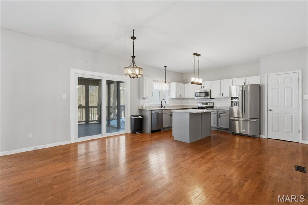 Bluffs Five The - Residential