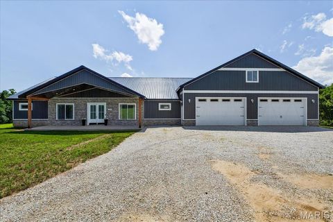 Tiny photo for 815 N Ethlyn Road, Winfield, MO 63389 (MLS # 25049672)