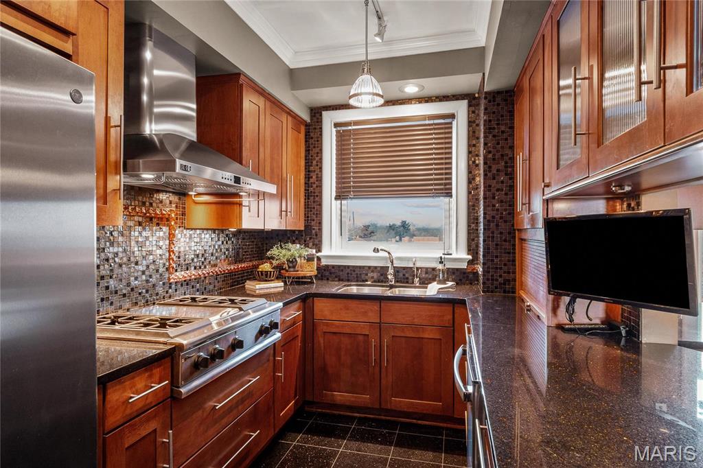 625 Skinker Condo - Residential