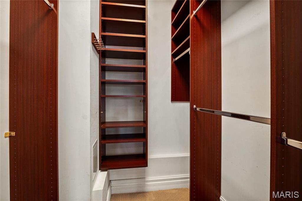 625 Skinker Condo - Residential