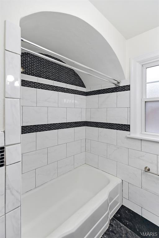 SURVEY 0000 SEC 13 TWN 43 RANGE - Residential Lease