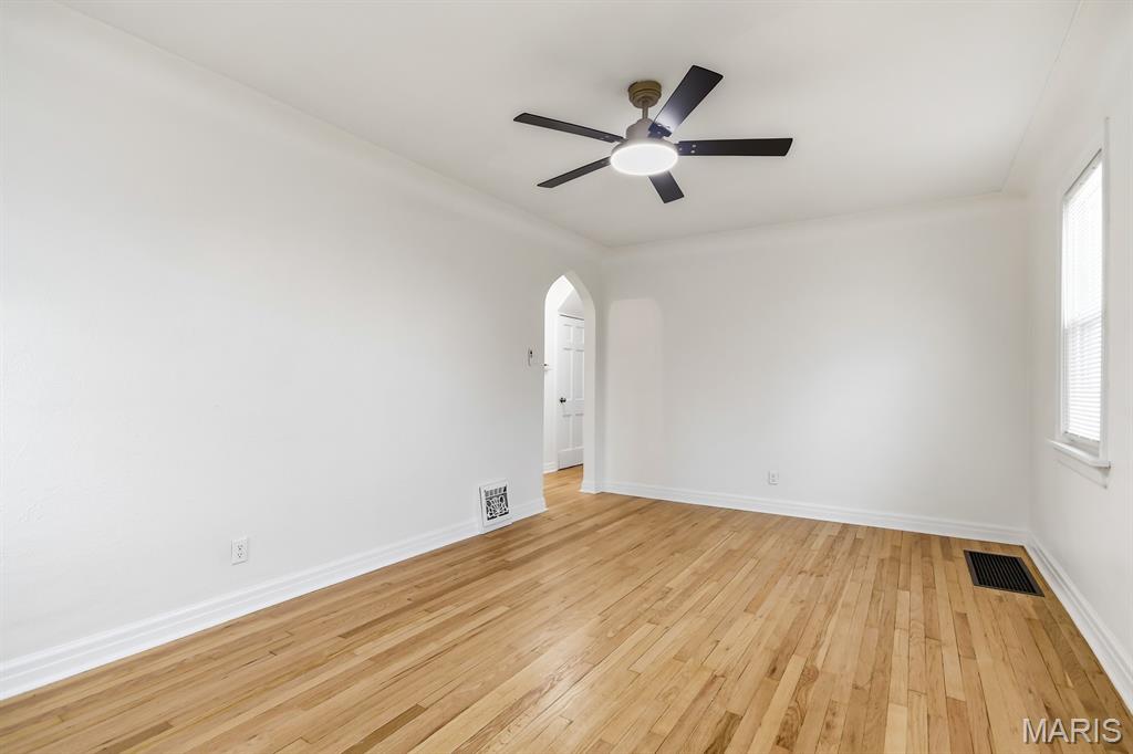 SURVEY 0000 SEC 13 TWN 43 RANGE - Residential Lease