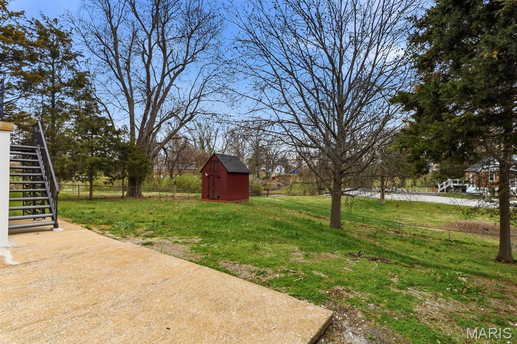 SURVEY 0000 SEC 13 TWN 43 RANGE - Residential Lease