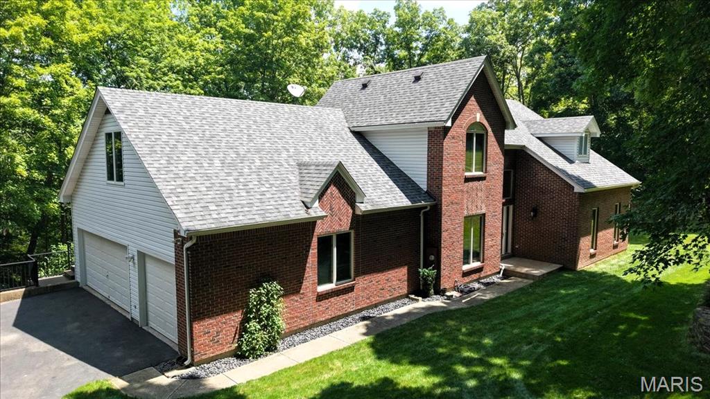 19049 Bear Trail Road
