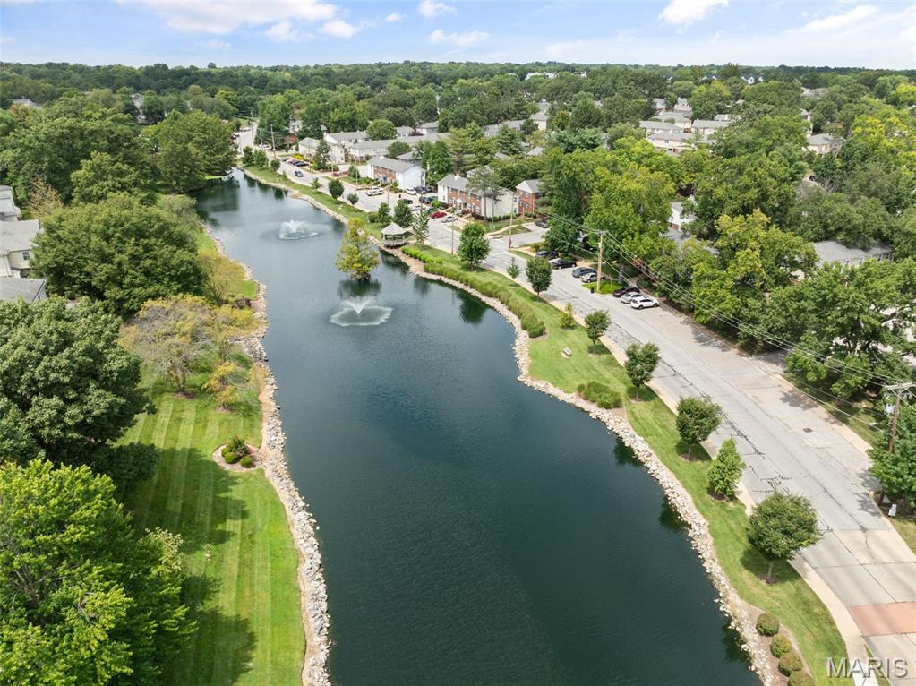 Brentwood Forest Condo Ph Five - Residential