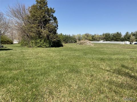 807 E Terra Lane O'Fallon MO 63366