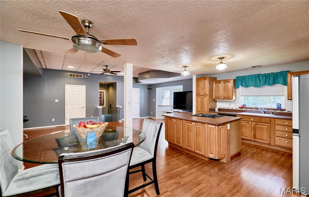 Country Village 4 - Residential