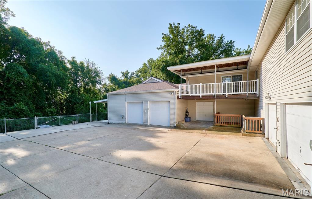 Country Village 4 - Residential