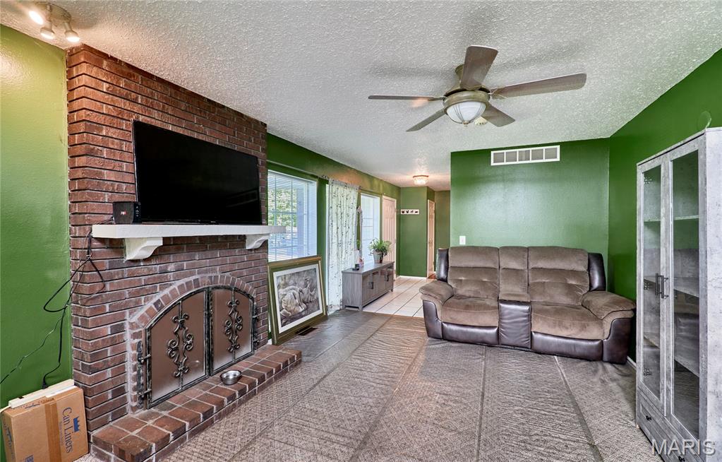 Country Village 4 - Residential