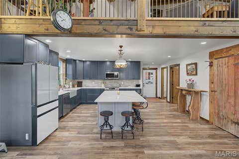 Tiny photo for 10 Henebry Hills Lane, Troy, MO 63379 (MLS # 26047586)