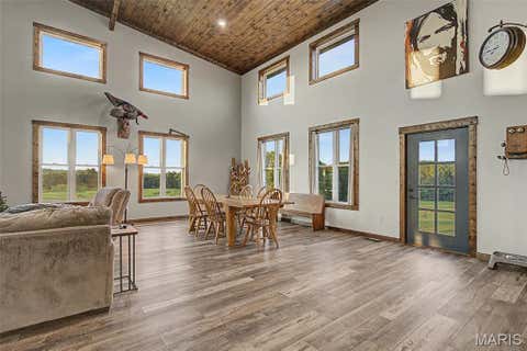 Tiny photo for 10 Henebry Hills Lane, Troy, MO 63379 (MLS # 26047586)