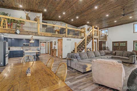 Tiny photo for 10 Henebry Hills Lane, Troy, MO 63379 (MLS # 26047586)