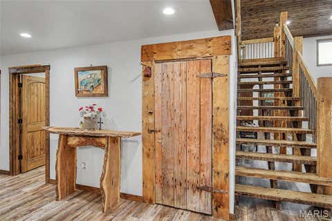 Tiny photo for 10 Henebry Hills Lane, Troy, MO 63379 (MLS # 26047586)