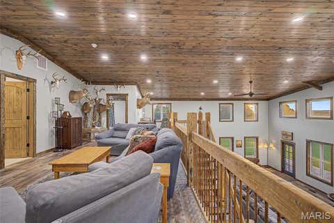 Tiny photo for 10 Henebry Hills Lane, Troy, MO 63379 (MLS # 26047586)