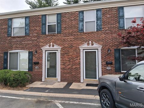 Tiny photo for 1025 Lacouer Drive, Kirkwood, MO 63122 (MLS # 26022456)