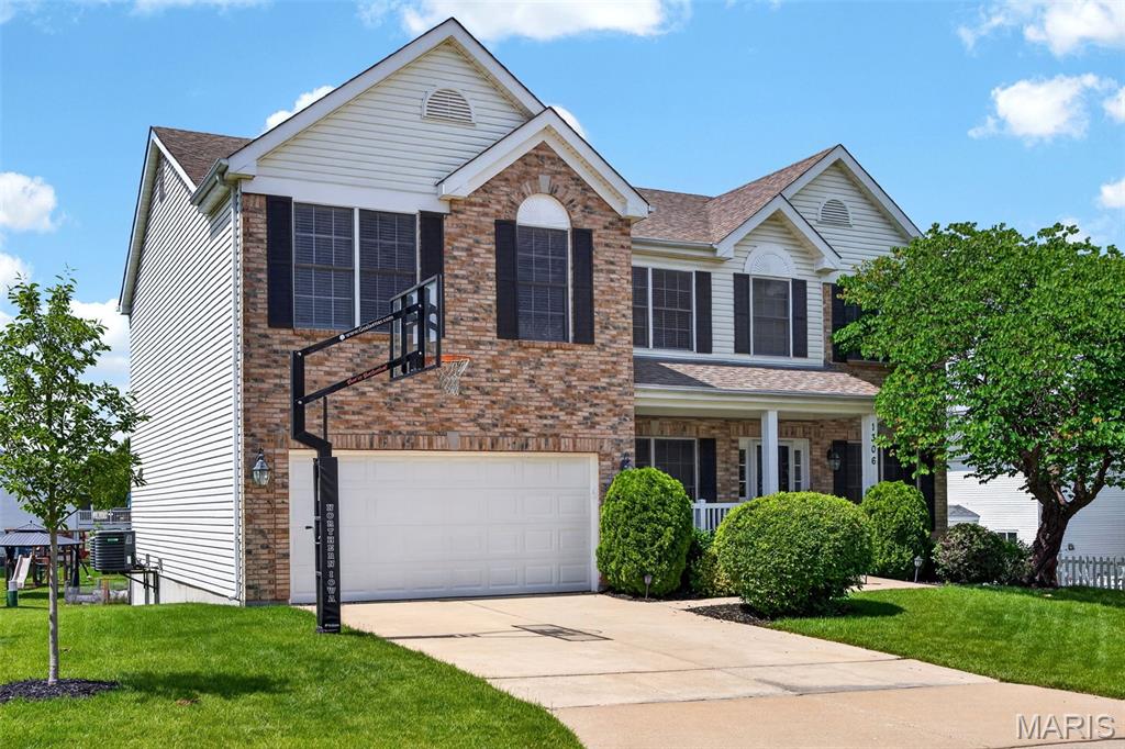 1306 Avondale Spring Drive