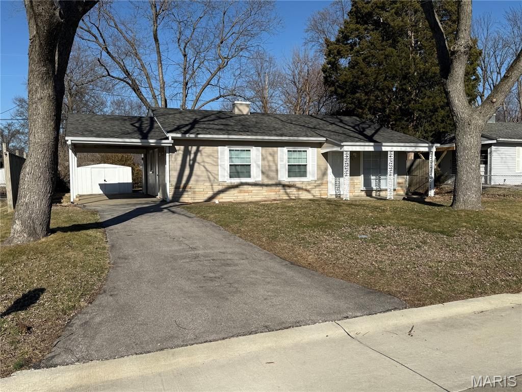 Photo of 26 Jamaica Drive, St Peters, MO 63376 (MLS # 26019829)
