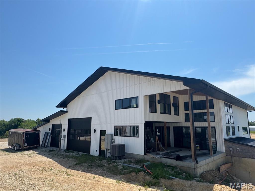 Complex - Commercial Sale