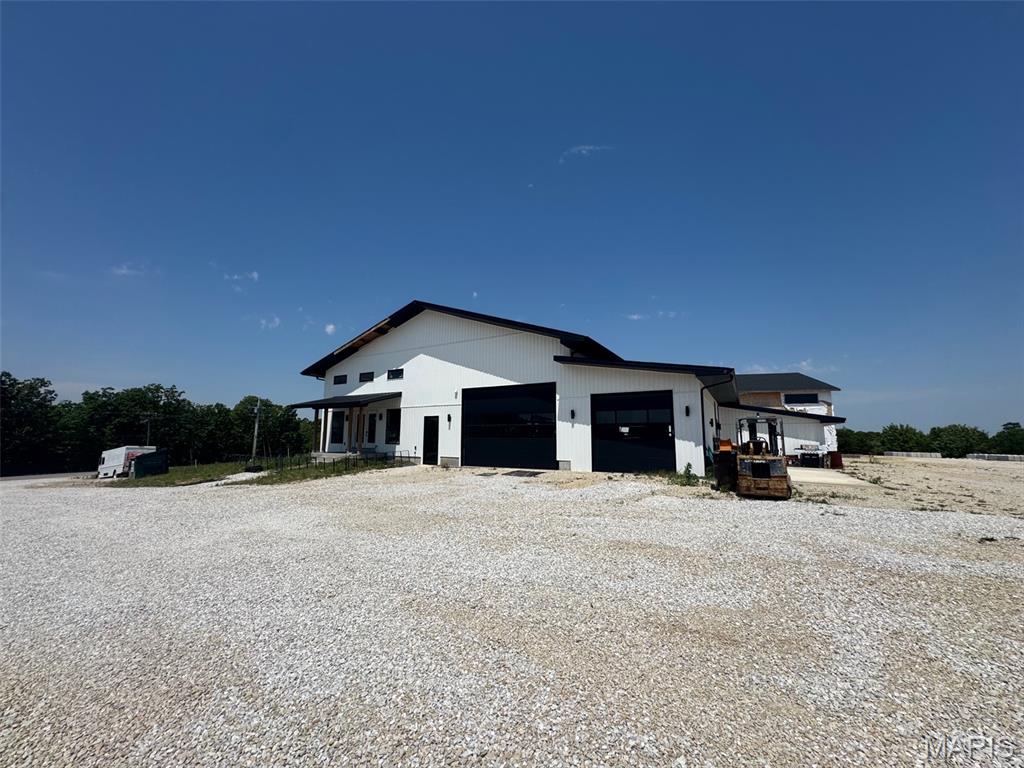 Complex - Commercial Sale