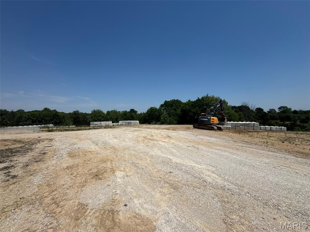 Complex - Commercial Sale