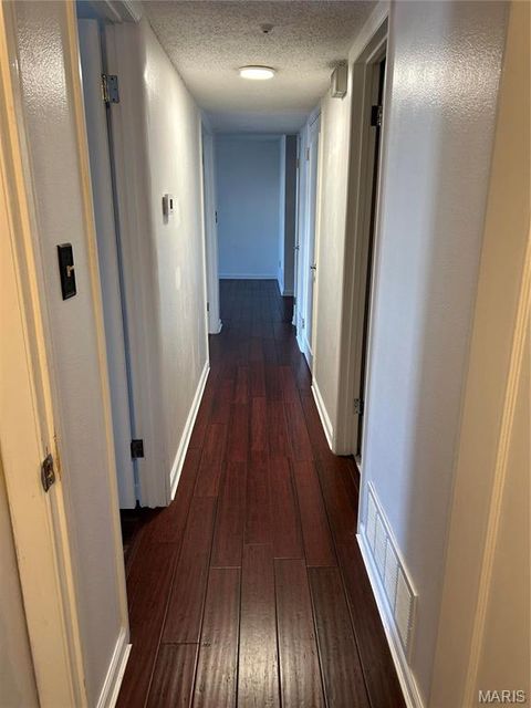 Tiny photo for 14471 Bantry Lane #16, Chesterfield, MO 63017 (MLS # 26025755)