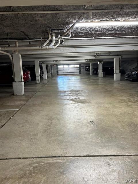 Tiny photo for 14471 Bantry Lane #16, Chesterfield, MO 63017 (MLS # 26025755)