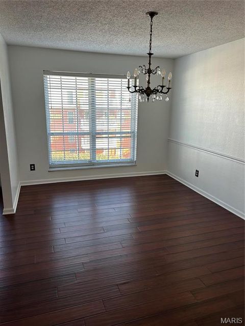 Tiny photo for 14471 Bantry Lane #16, Chesterfield, MO 63017 (MLS # 26025755)