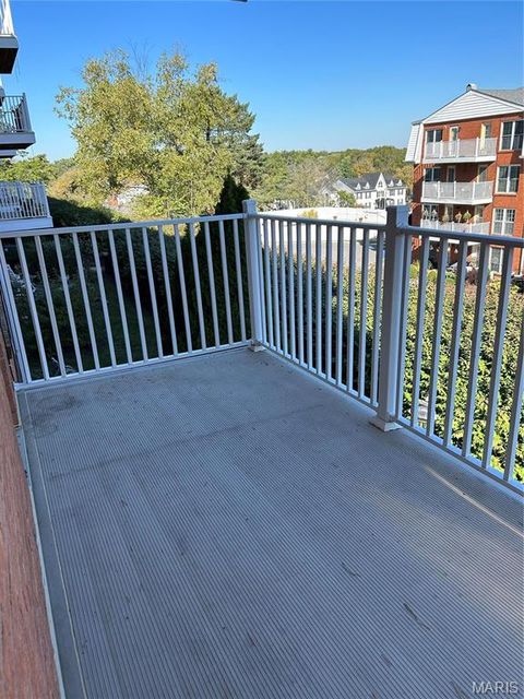 Tiny photo for 14471 Bantry Lane #16, Chesterfield, MO 63017 (MLS # 26025755)