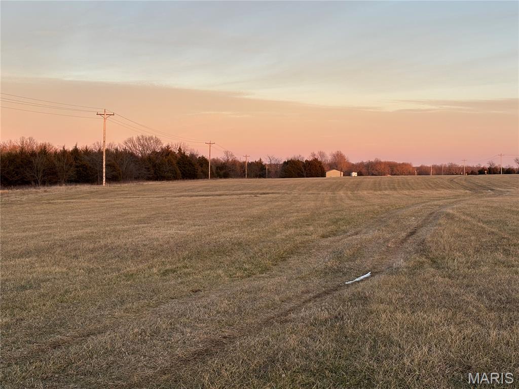 Laclede Not in list - Farm