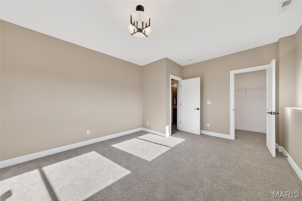 Santino Court - Residential