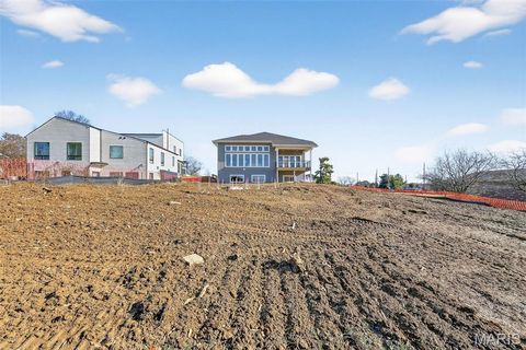 Tiny photo for 11924 Santino Court, Creve Coeur, MO 63141 (MLS # 25081689)